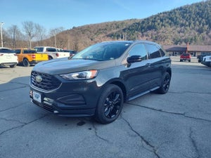 2024 Ford Edge (advertised price includes $3000 dealer discount, $1000 rebate financing with ford with their low APR 0% up to 48, .9% for 60, or 2.9% for 72 offer expires 4/30/24 SE
