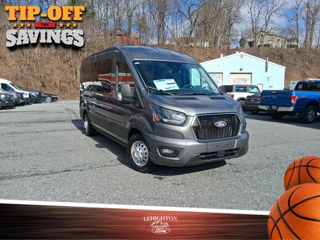 2026 Ford Transit Passenger Wagon XLT