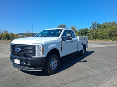 2026 Ford Super Duty F-250 SRW Base