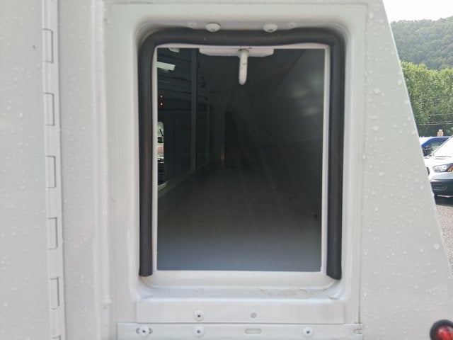 2026 Ford E-Series Cutaway E-350 SRW