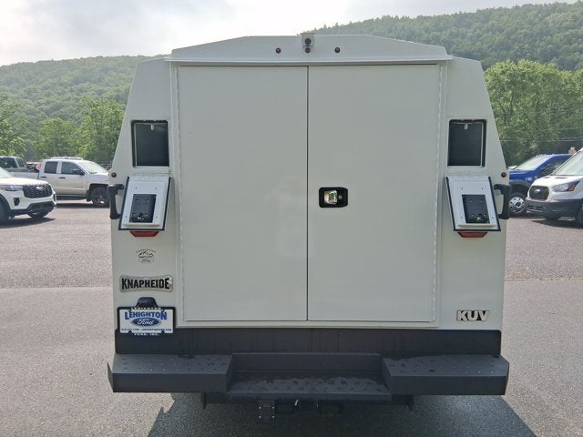 2026 Ford E-Series Cutaway E-350 SRW