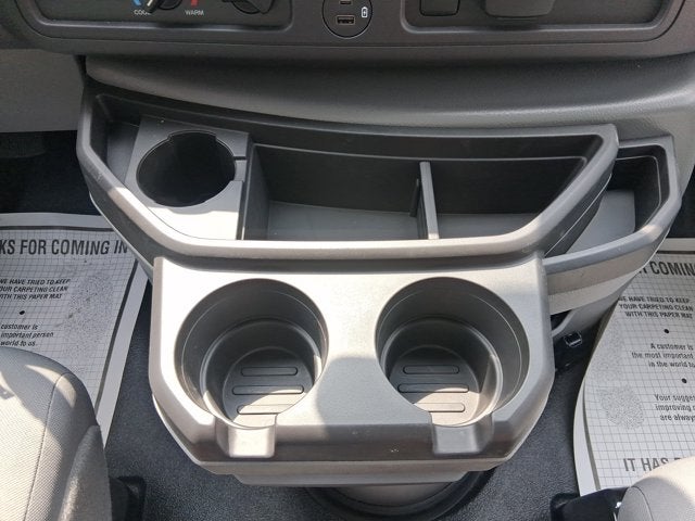 2026 Ford E-Series Cutaway E-350 SRW