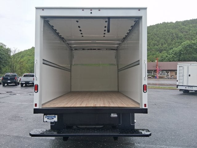 2026 Ford E-Series Cutaway E-450 DRW