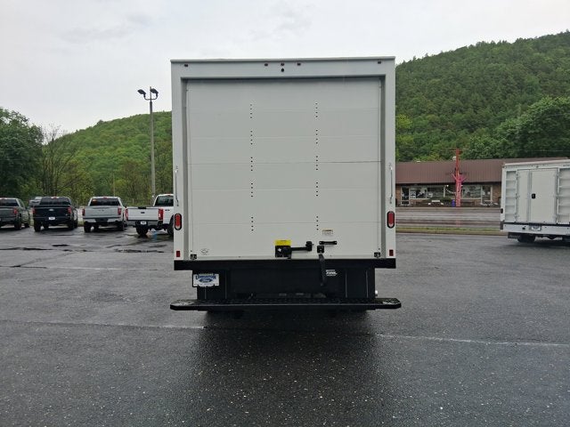 2026 Ford E-Series Cutaway E-450 DRW