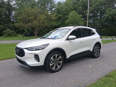 2023 Ford Escape Platinum