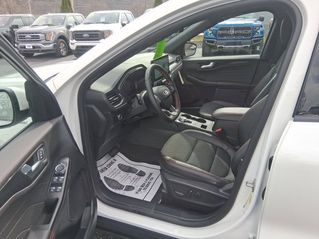 2026 Ford Escape ST-Line Select