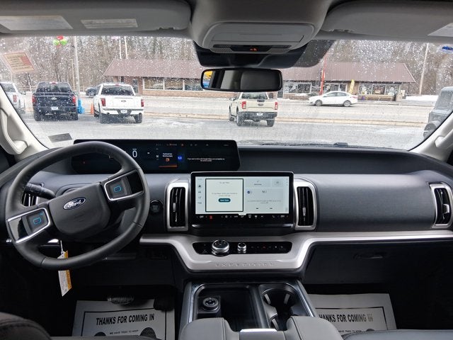 2026 Ford Expedition Active