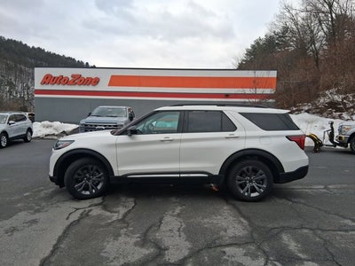 2025 Ford Explorer Active
