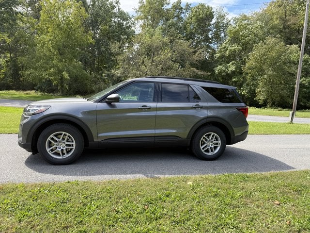 2027 Ford Explorer Active w/200A Pkg