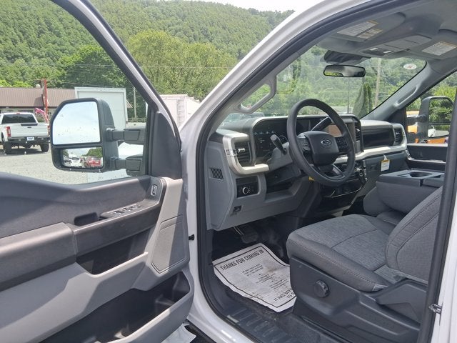 2026 Ford Super Duty F-250 SRW Base
