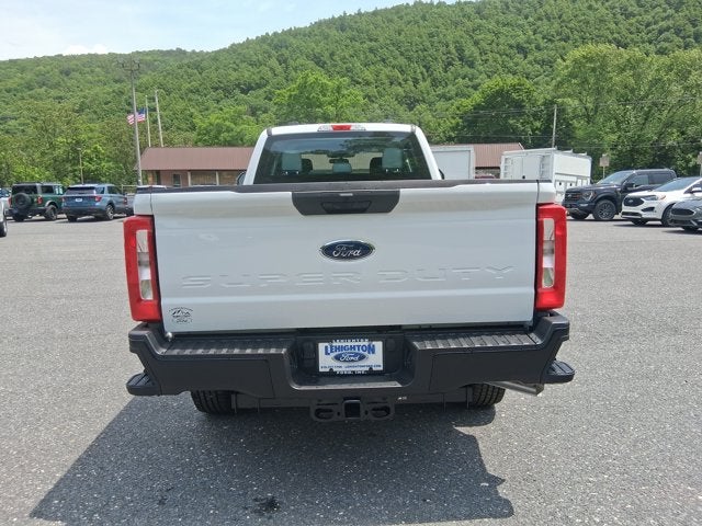 2026 Ford Super Duty F-250 SRW Base