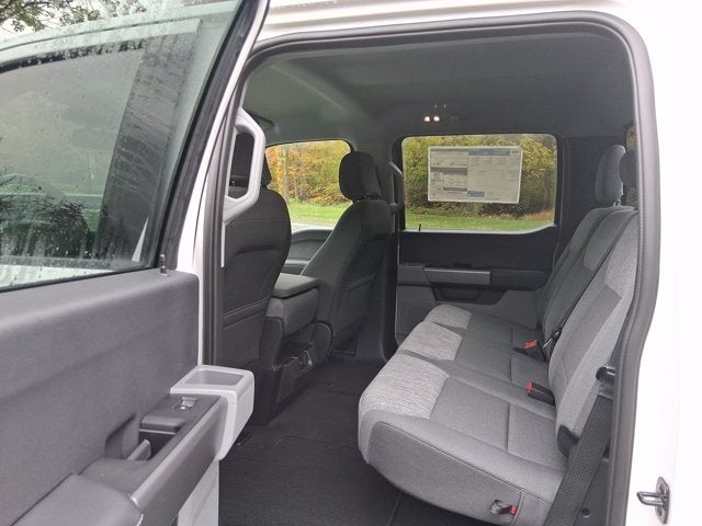 2027 Ford Super Duty F-250 SRW XLT