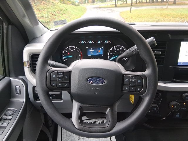 2027 Ford Super Duty F-250 SRW XLT
