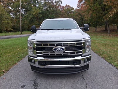 2027 Ford Super Duty F-250 SRW XLT