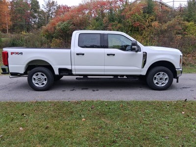 2027 Ford Super Duty F-250 SRW XLT