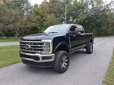 2023 Ford Super Duty F-250 SRW LARIAT