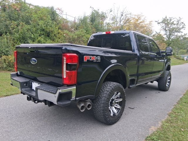 2023 Ford Super Duty F-250 SRW LARIAT