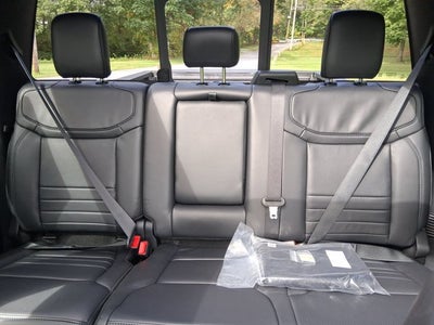 2027 Ford Super Duty F-250 SRW Platinum