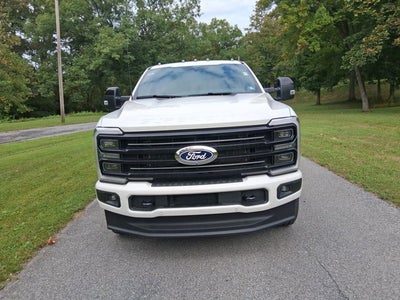 2027 Ford Super Duty F-350 SRW Platinum