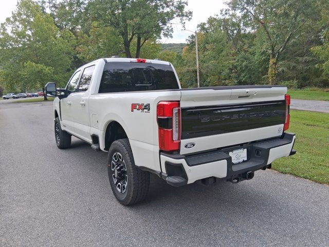 2027 Ford Super Duty F-350 SRW Platinum