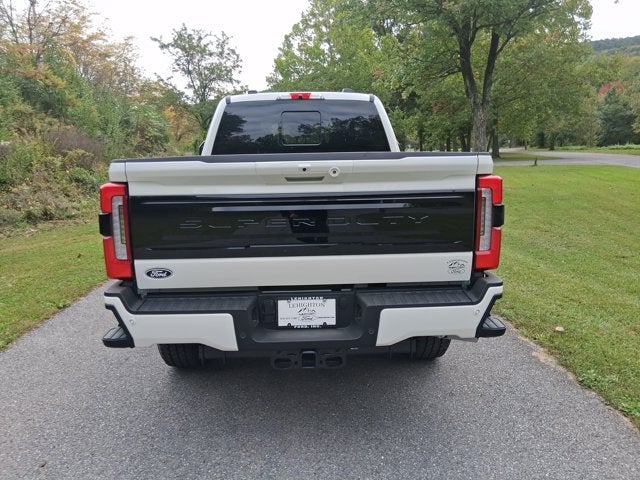 2027 Ford Super Duty F-350 SRW Platinum