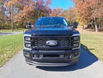 2027 Ford Super Duty F-350 SRW F-350® Lariat®