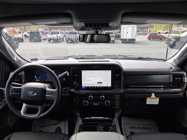 2026 Ford Super Duty F-350 SRW F-350® Lariat®