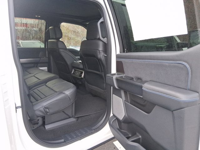 2026 Ford Super Duty F-450 DRW F-450® Platinum®