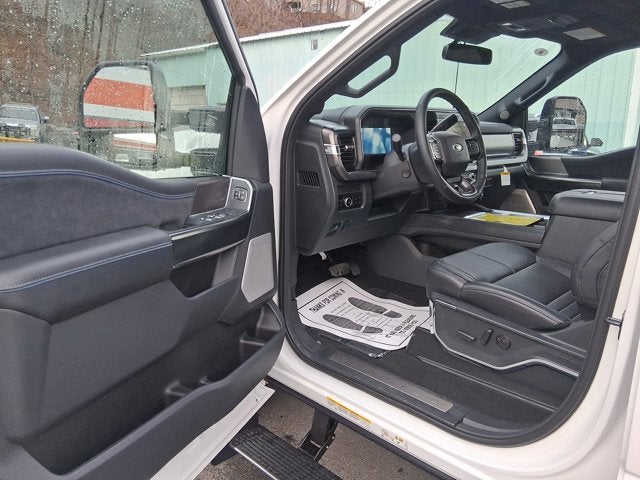 2026 Ford Super Duty F-450 DRW F-450® Platinum®