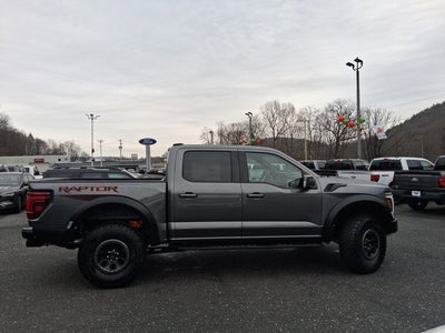 2025 Ford F-150 Raptor 37