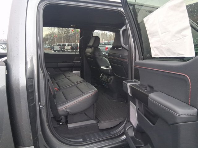 2025 Ford F-150 Raptor 37