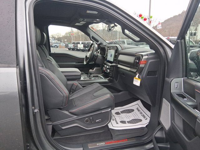 2025 Ford F-150 Raptor 37