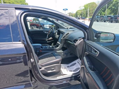 2022 Ford Edge ST-Line