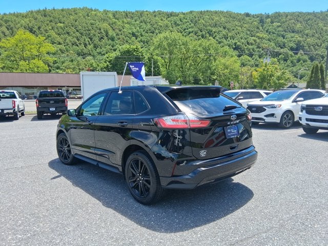 2022 Ford Edge ST-Line