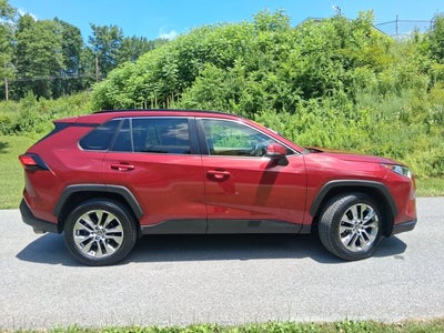 2021 Toyota RAV4 XLE Premium