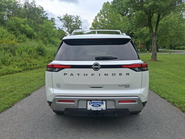 2025 Nissan Pathfinder Platinum